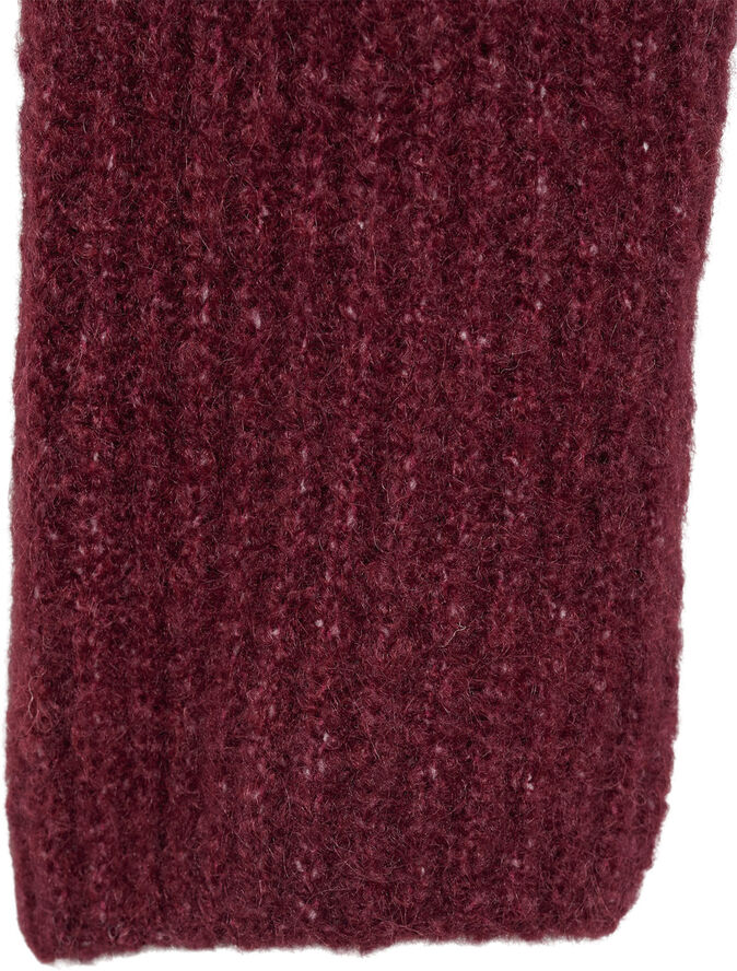 MANGO SWEATER. -- MOULIN 77