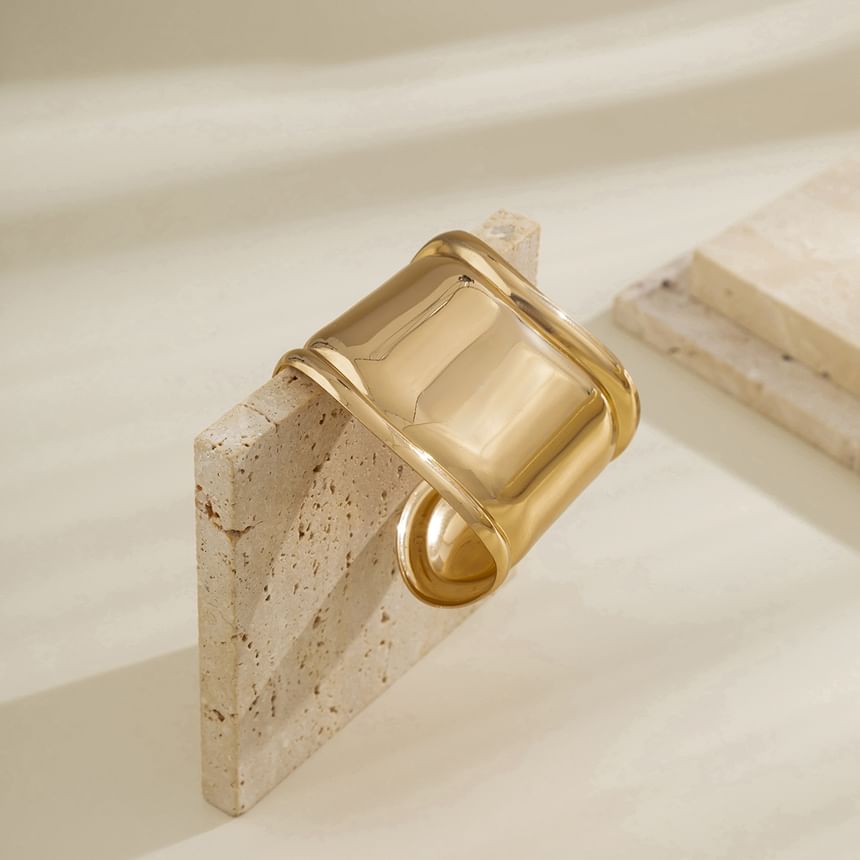 Gretlyn - Glanzende manchet armband