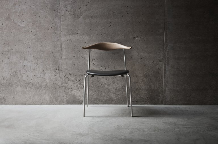 Carl Hansen & Son CH88P stoel stainless steel - wit geolied eiken - Loke 7210 leer