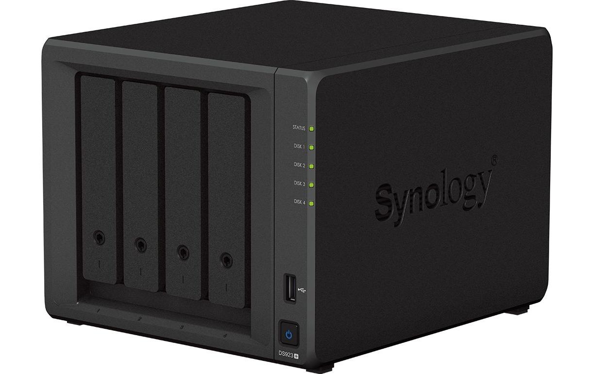 NAS Diskstation DS923+ 4-bay Seagate Ironwolf 32 TB<br>Leistungsstarker NAS mit vier Einschüben