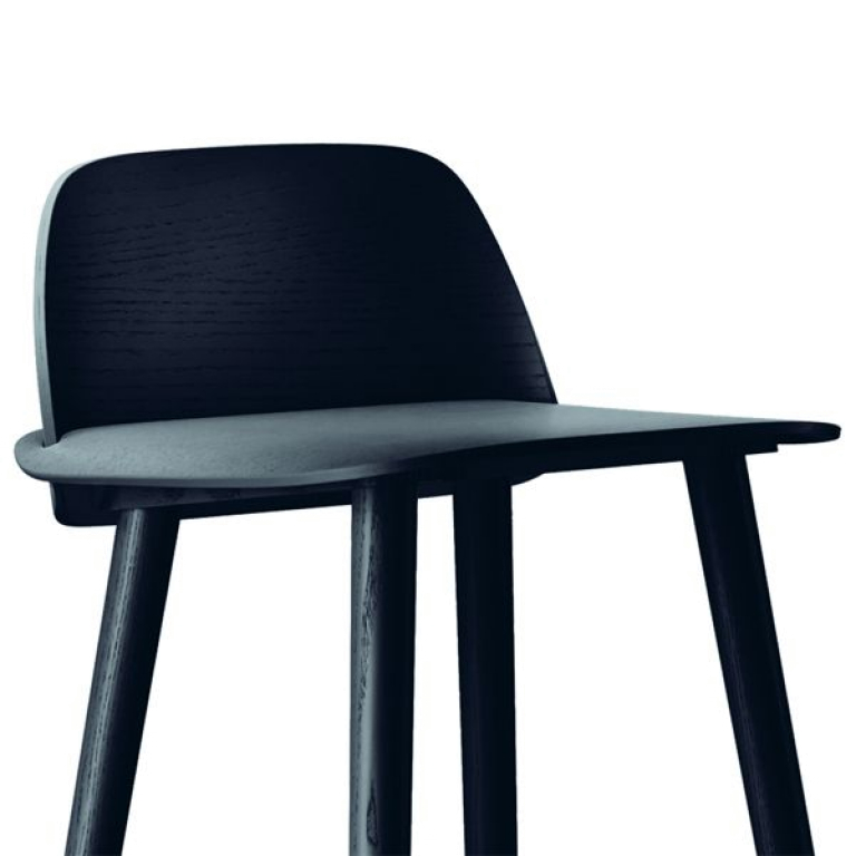 Muuto Nerd barkruk 75 stained dark brown