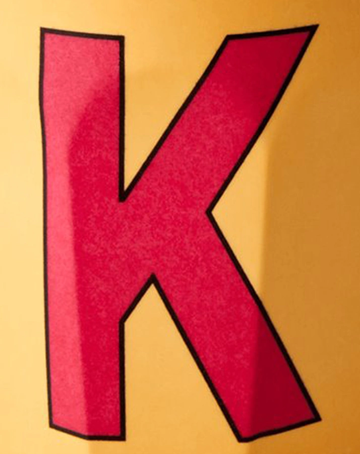 Melamin-Becher LETTER K - MEDIUM in apricot
