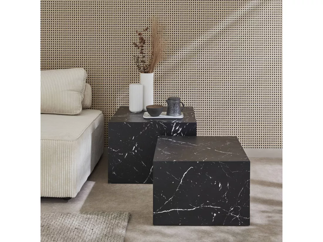 Lot de 2 tables basses effet marbre noir PAROS. L 58 x l 58 x H 40cm / L 50 x l 50 x H 33cm