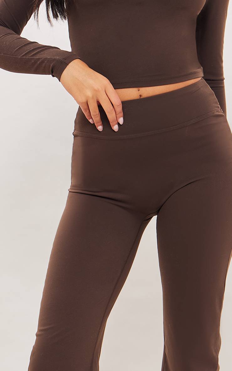 Café Pantalon Évasé Sculptant À Taille Haute