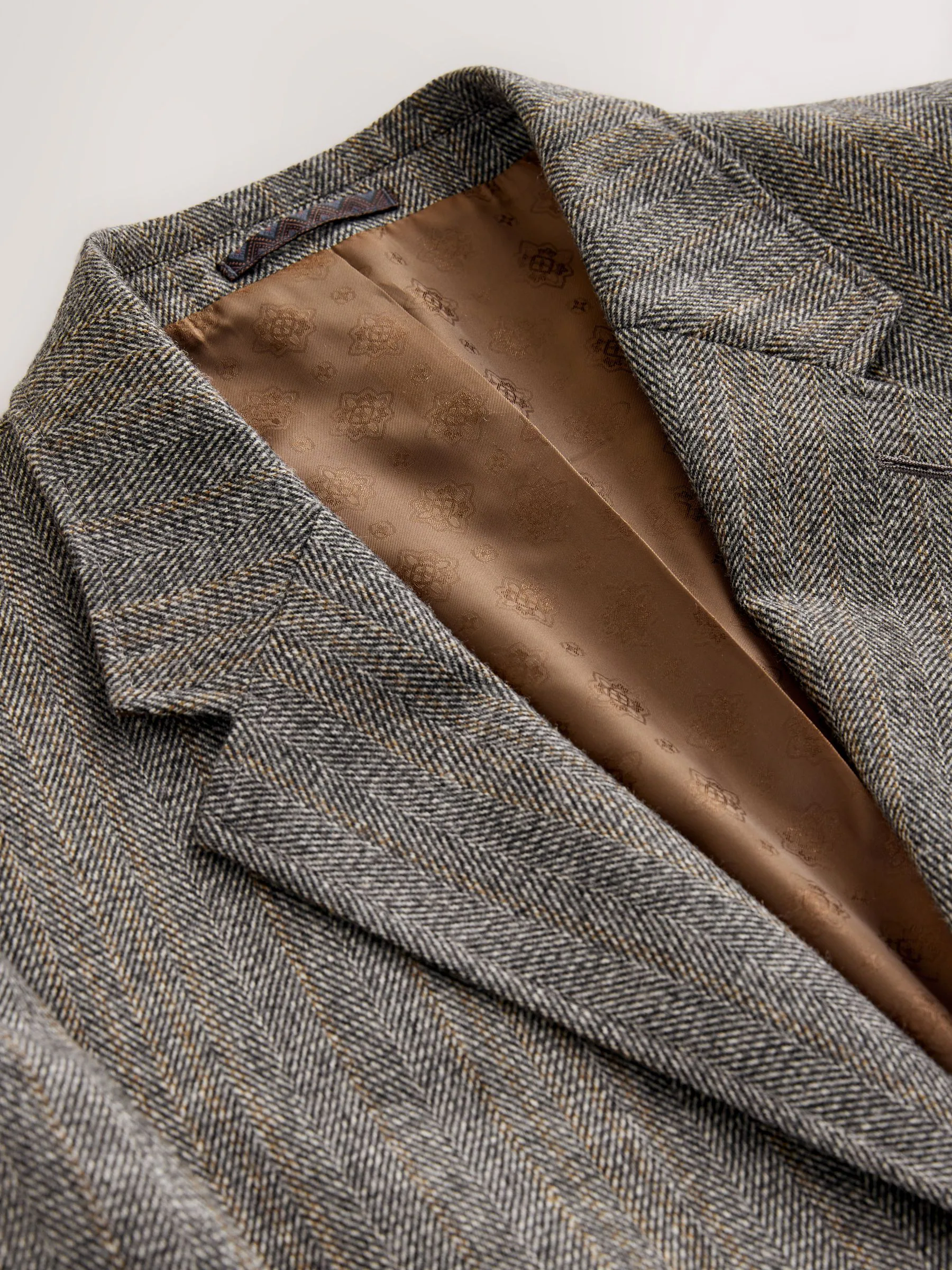 Grijs - Slim Fit Wool Blend Herringbone Stripe Suit Jacket
