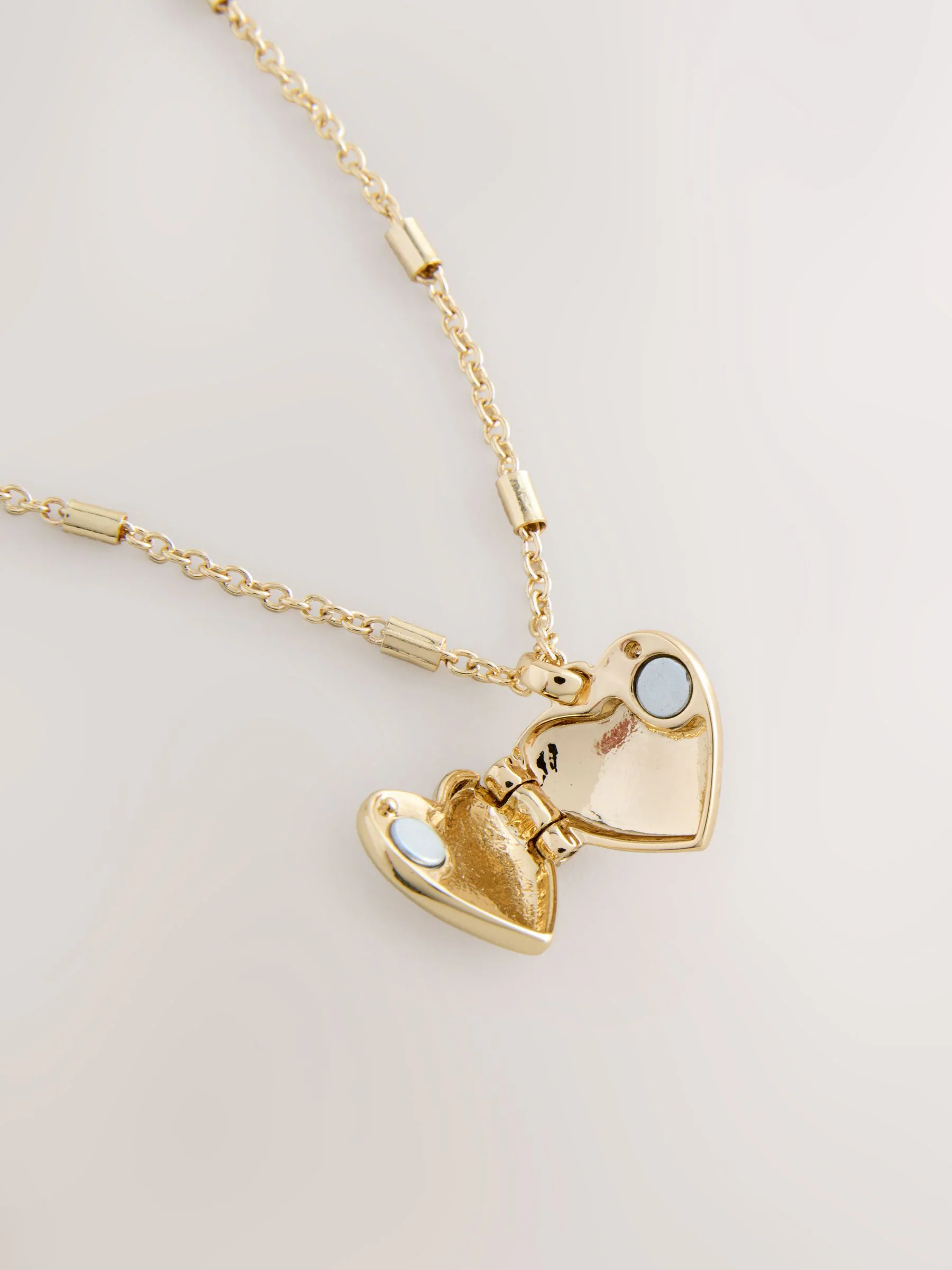 Goudkleurig - Heart Locket Necklace