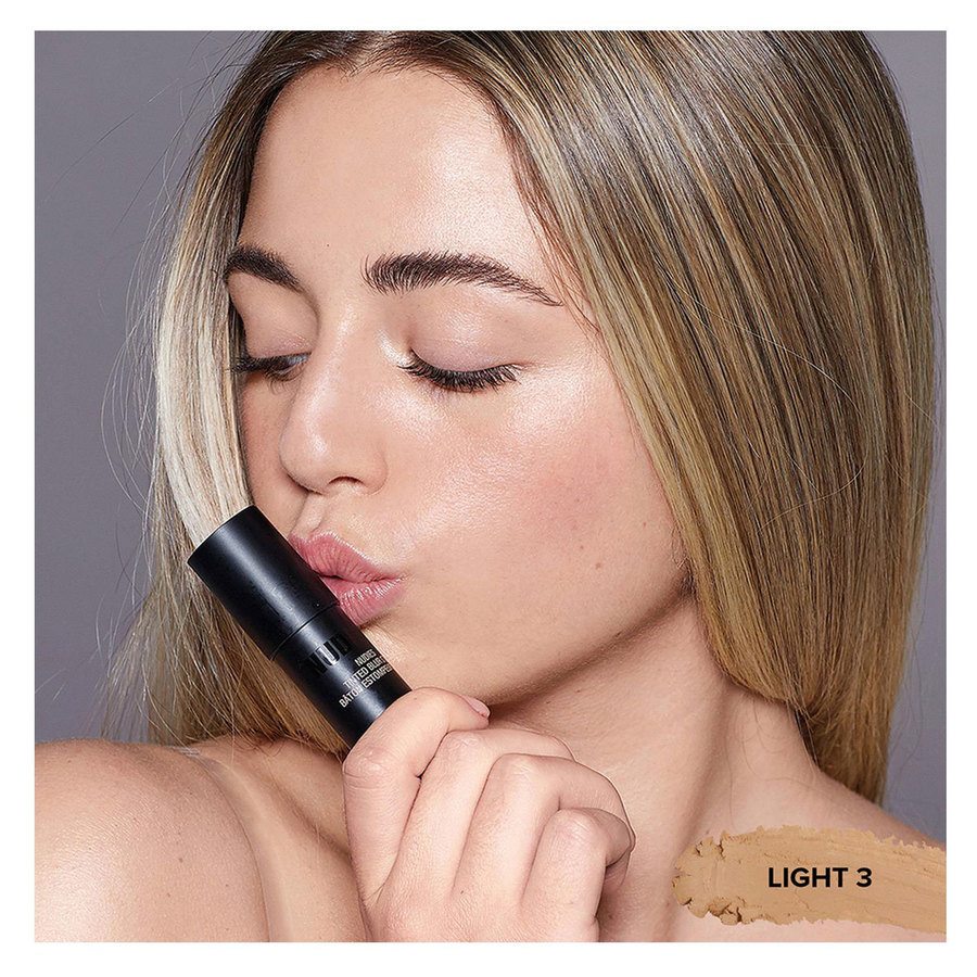 Nudestix Tinted Blur Foundation Stick Nude 3 Light 6,2g