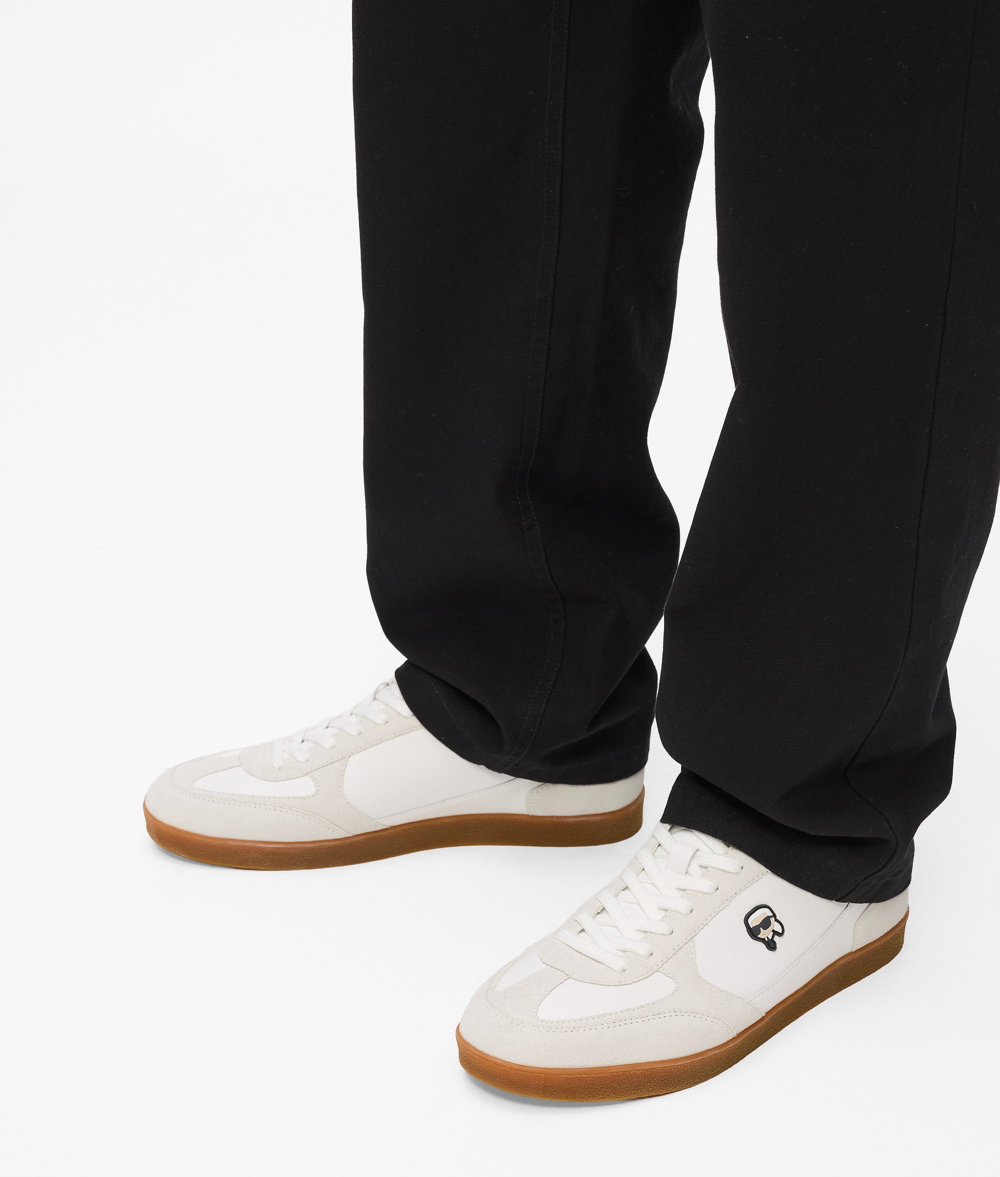 Ikon NFT Kandidaat sneakers