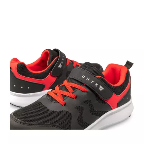 Baskets NOIR UNYK