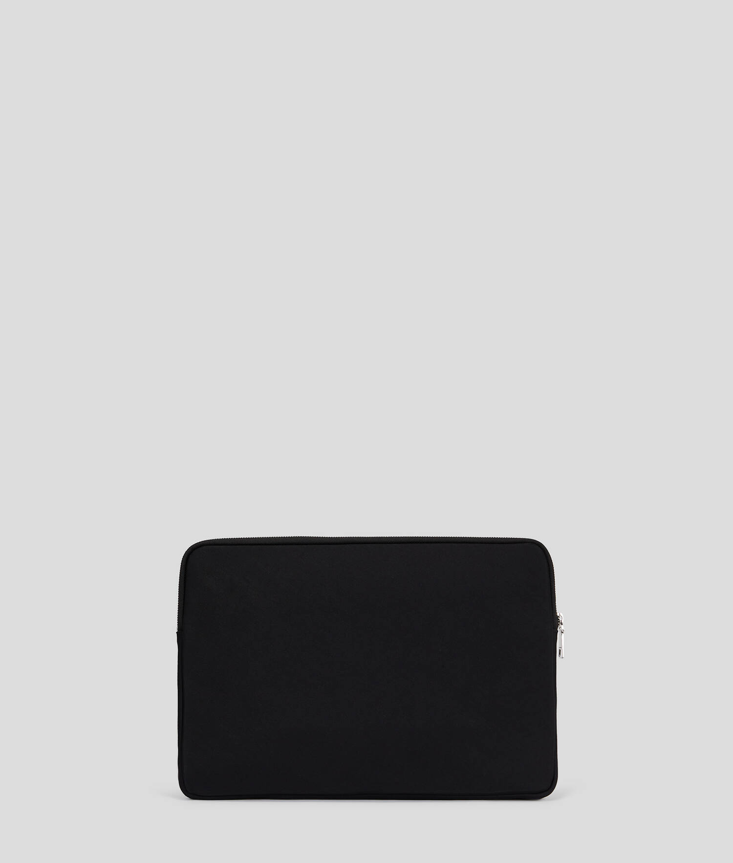 GRANDE POCHETTE RUE ST-GUILLAUME