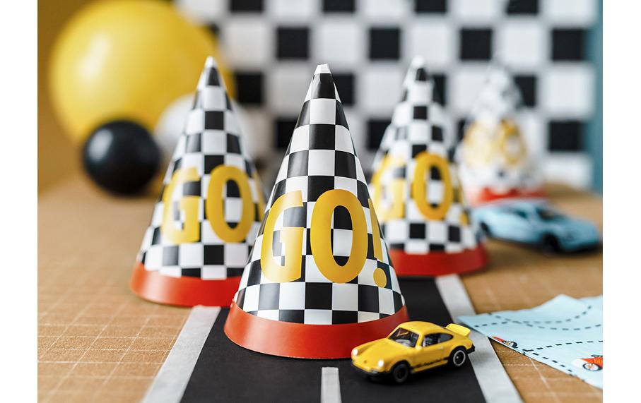Partyhüte Auto 16 cm, 6 StückFestliche Kopfdekoration
