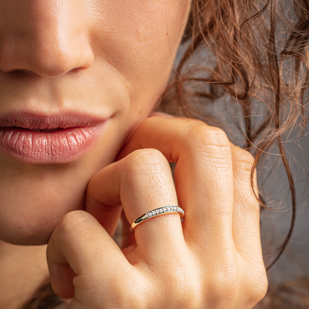 Mémoire-Ring 750/18 K Gelbgold mit Diamanten 0.10 ct H/si
