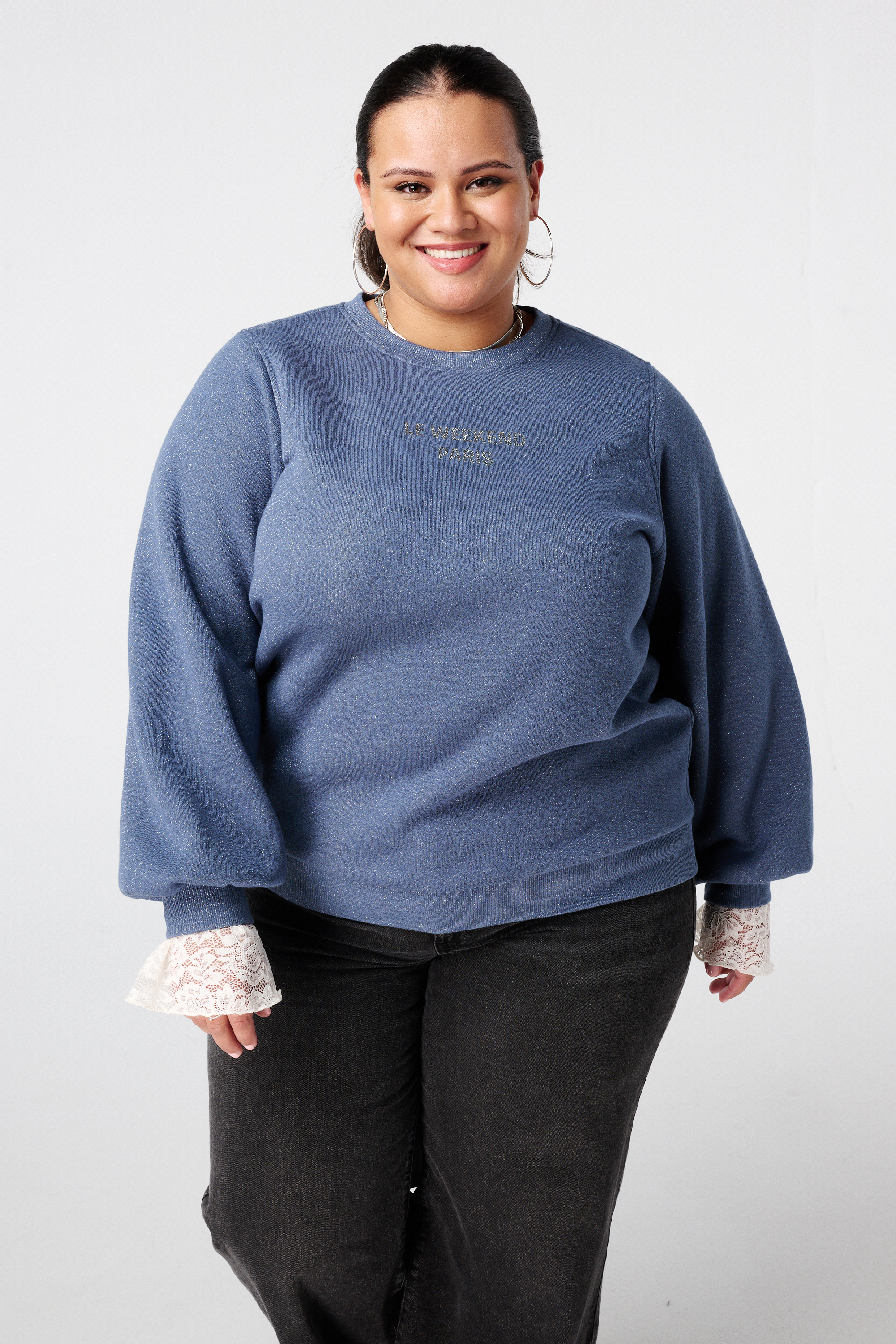 Sweater met lurex en glitter tekst Midden blauw