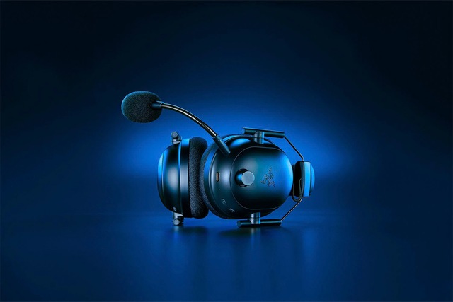 RAZER Gaming-Headset »BlackShark V2 Pro für PlayStation« Bluetooth Mikrofon abnehmbar | Rauschunterdrückung