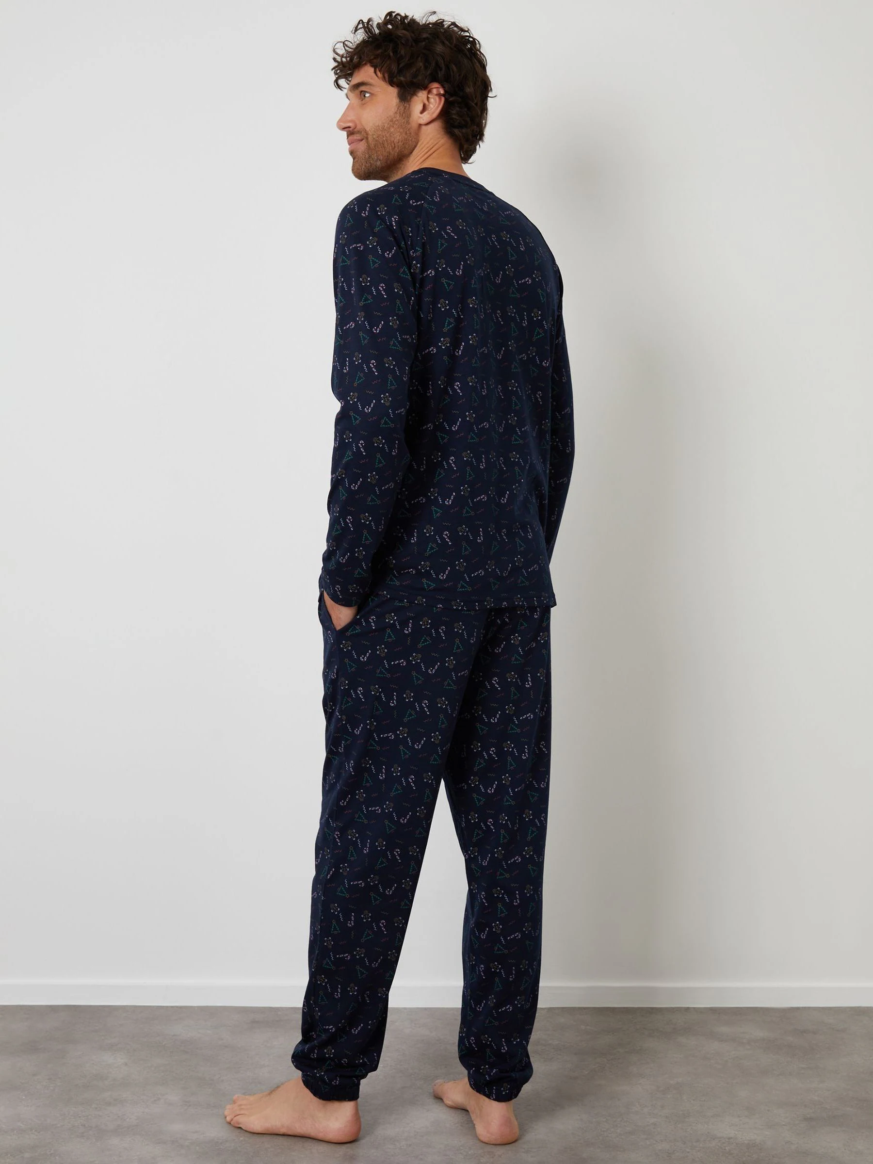 Threadbare Printed Christmas Long Pyjamas Set
