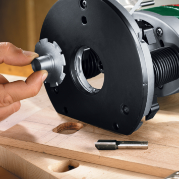 Bosch bovenfrees POF 1400 ACE