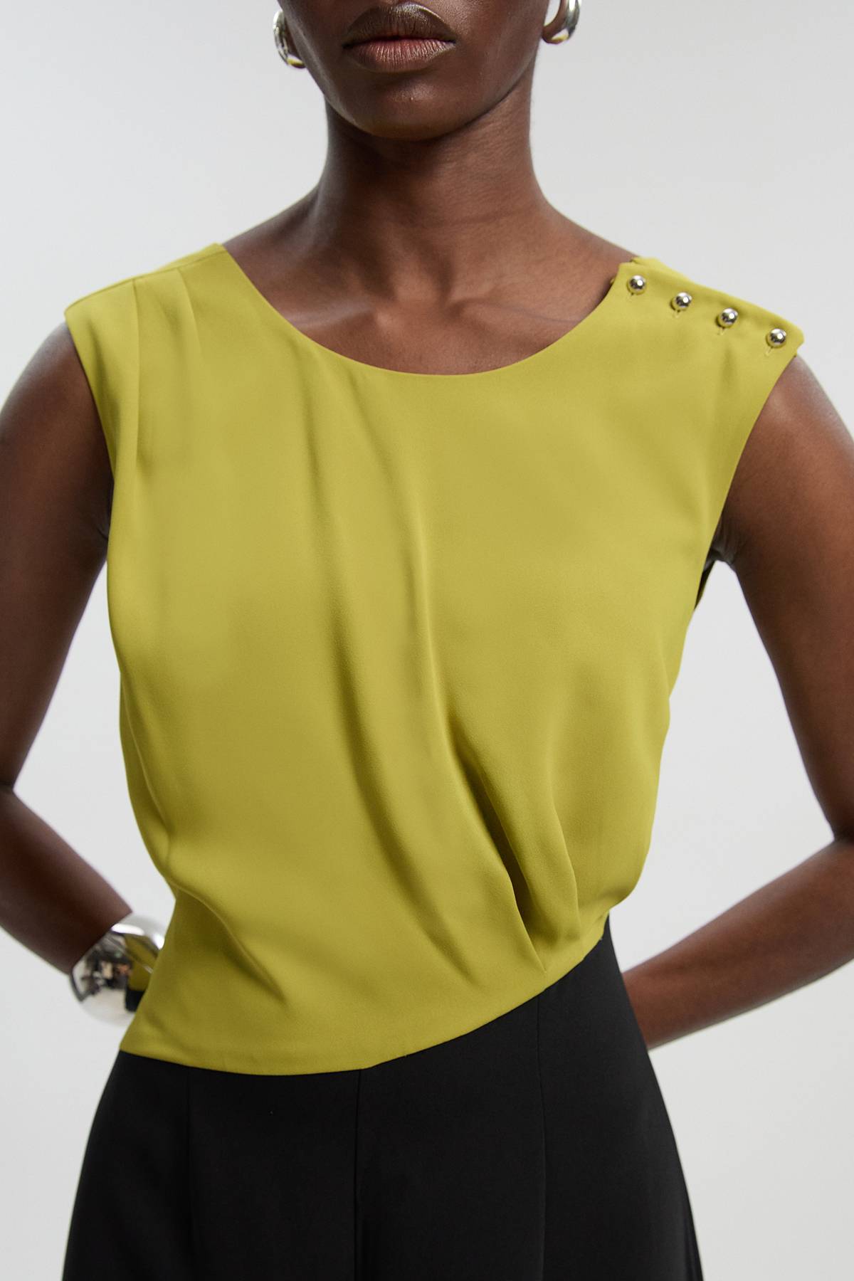 KarenMillen Combinaison Tall Ajustée Souple à Col Asymétrique et Jambes Larges