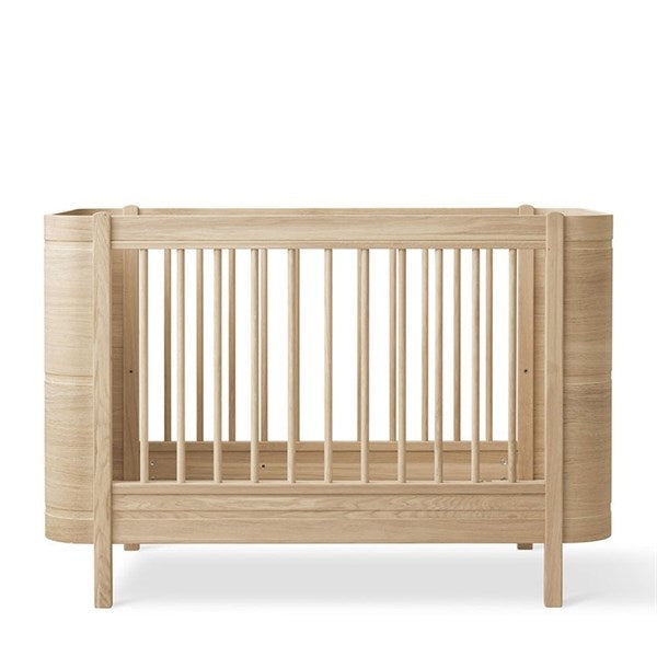 Køb Oliver Furniture Wood Mini+ Tremmeseng inkl. Junior Kit Eg