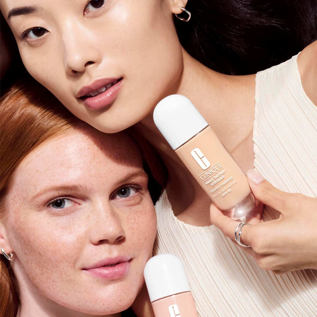 CLINIQUE Even Better Clinical™ Vitamin Makeup SPF 50