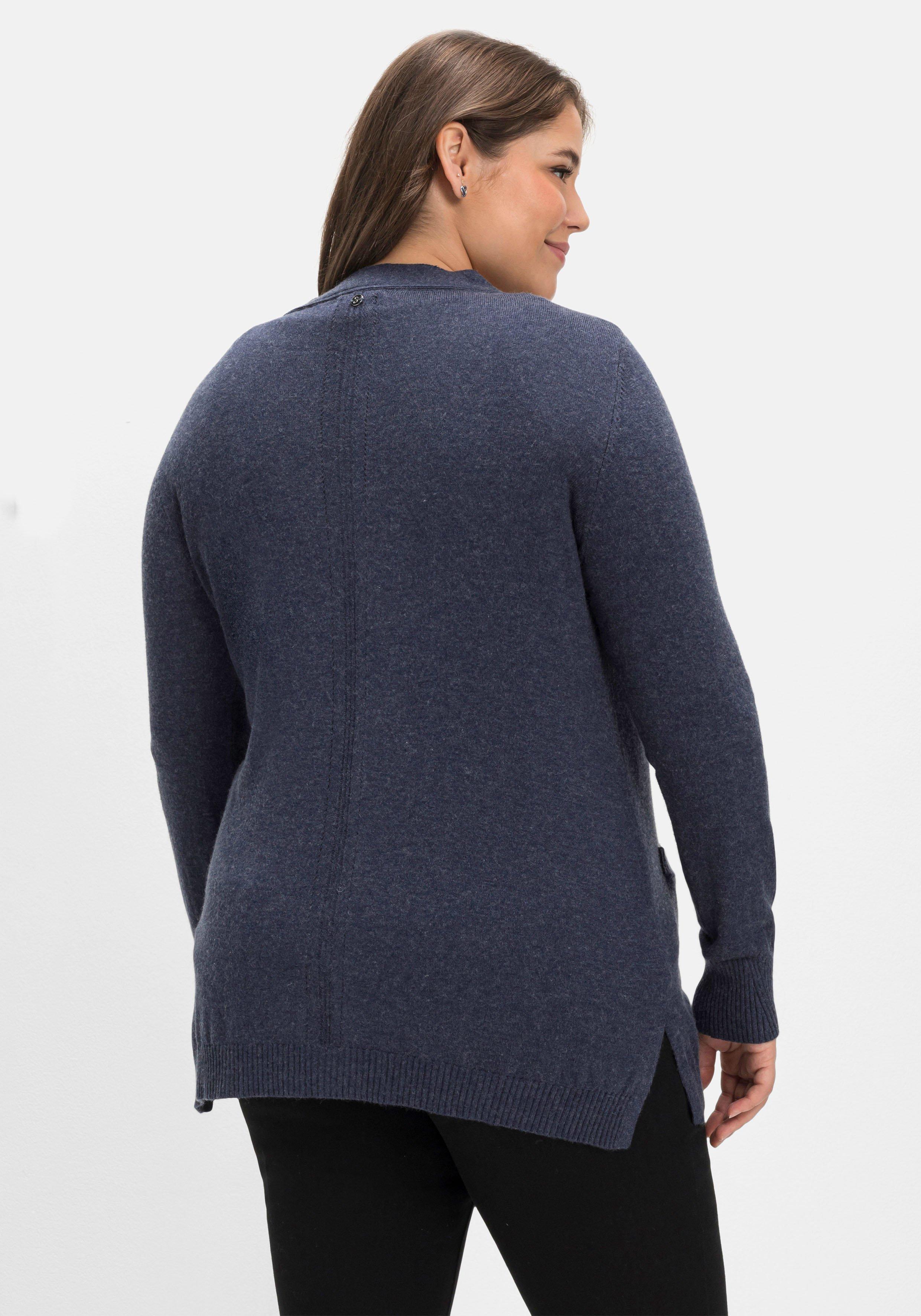 Strickjacke mit Kaschmir, Ajourstrick hinten
