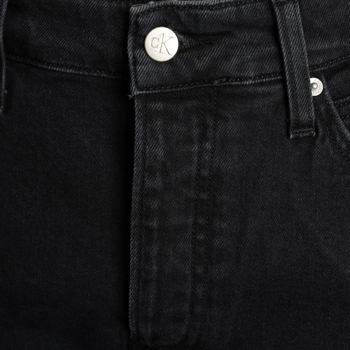 Calvin Klein Jeans - J30J315797 | Regular Short Negro