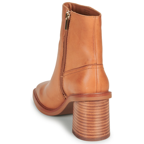Aldo - FILLY - Camel