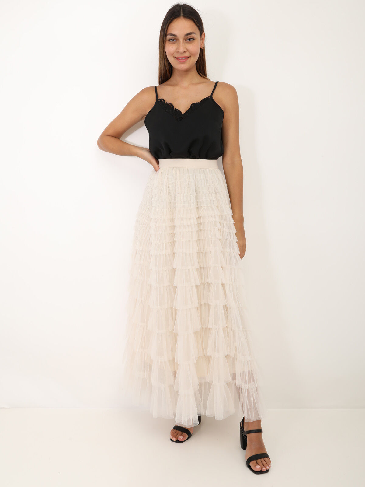 Jupe longue en tulle à volants- Beige