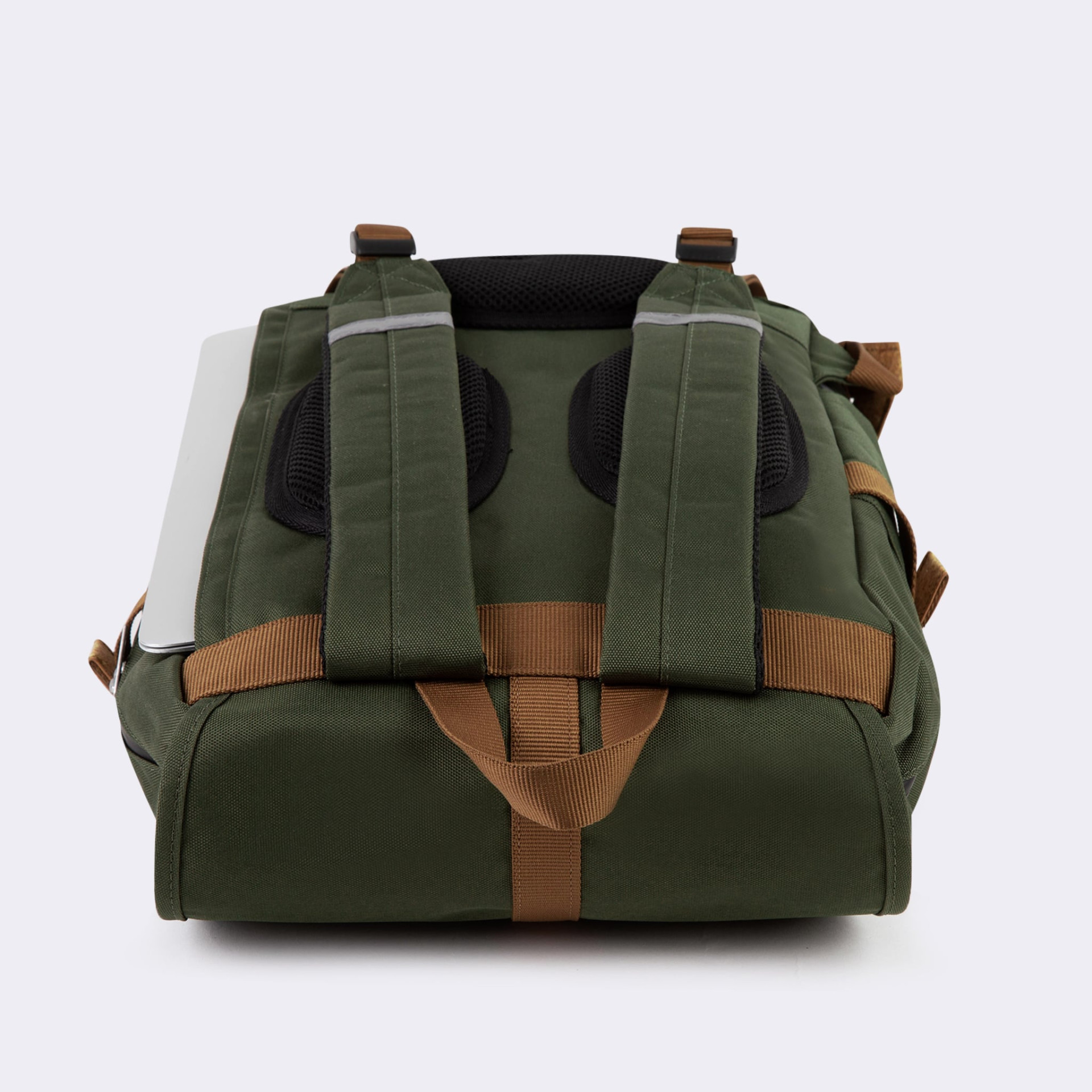 Sac à dos kaki végan en polyester recyclé - modèle Commuter