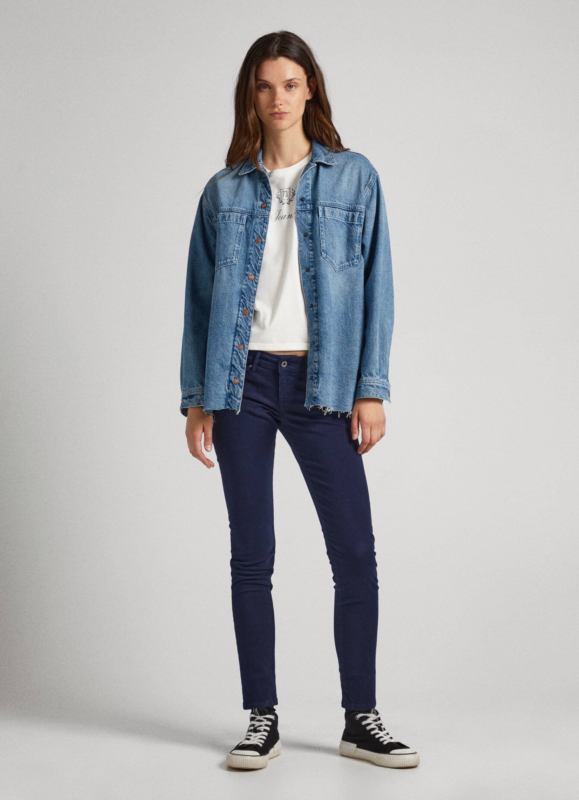 Calça skinny fit com 5 bolsos - azul dulwich