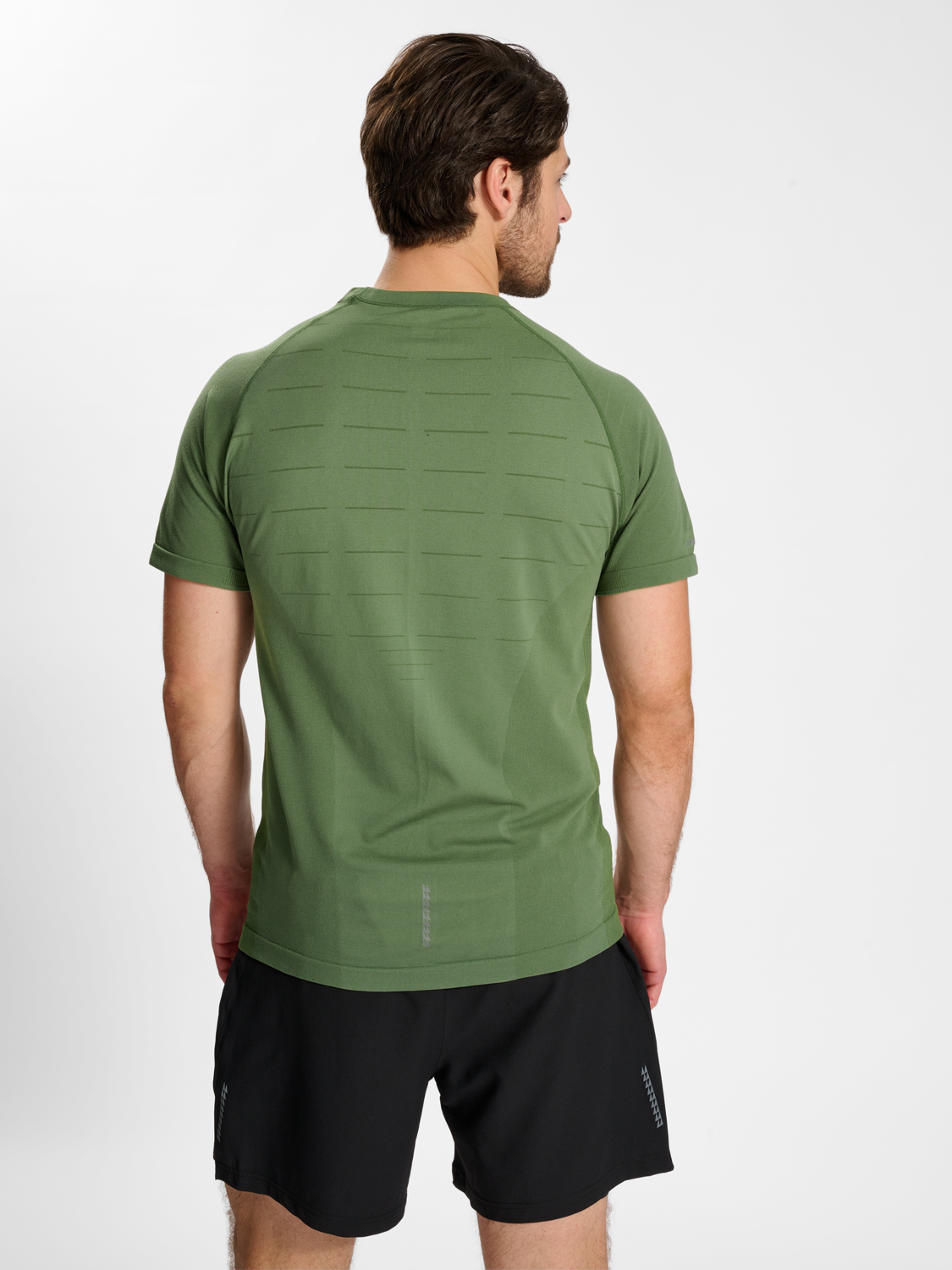 nwlRIVERSIDE SEAMLESS T-SHIRT S/S