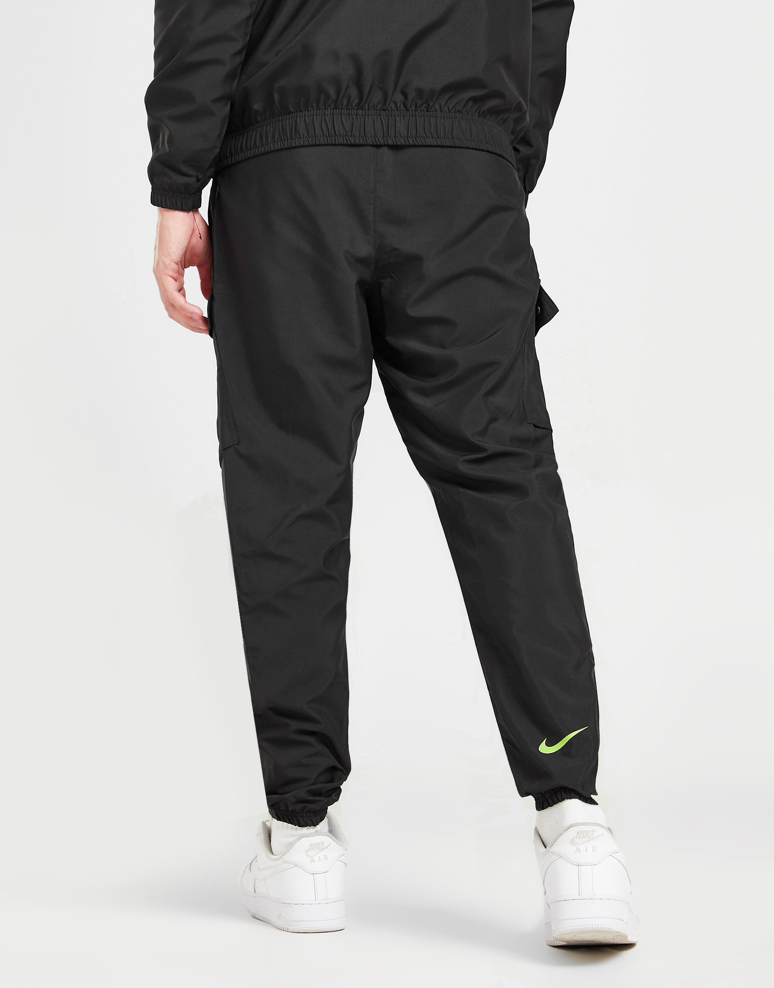 Nike Pantalon de jogging Cargo Swoosh Homme