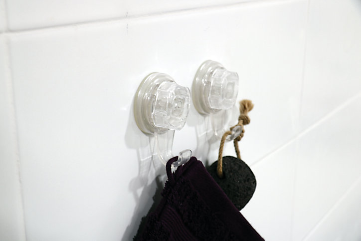 2 crochets Tenno transparent GoodHome