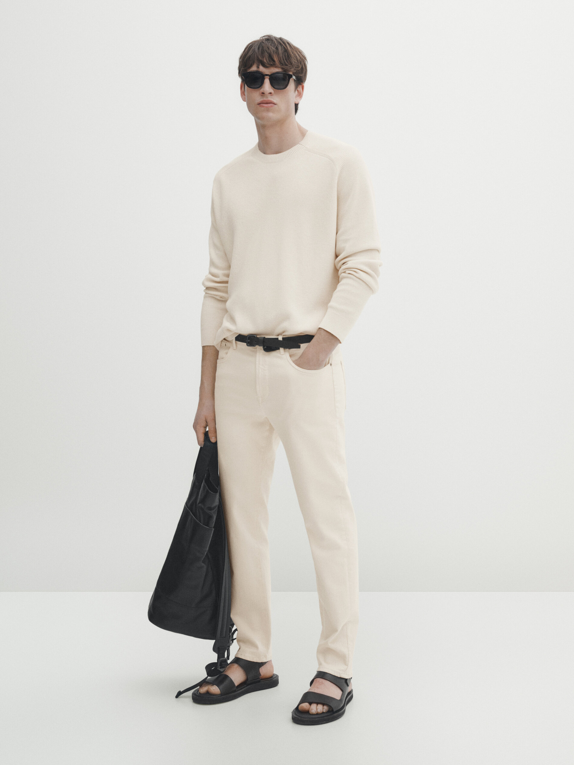 Calça jeans com modelagem afunilada - RAW