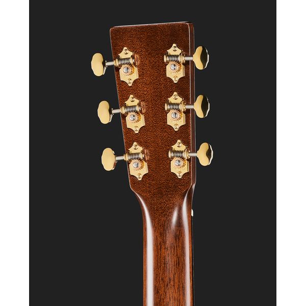 Martin Guitar D-18 Modern Deluxe