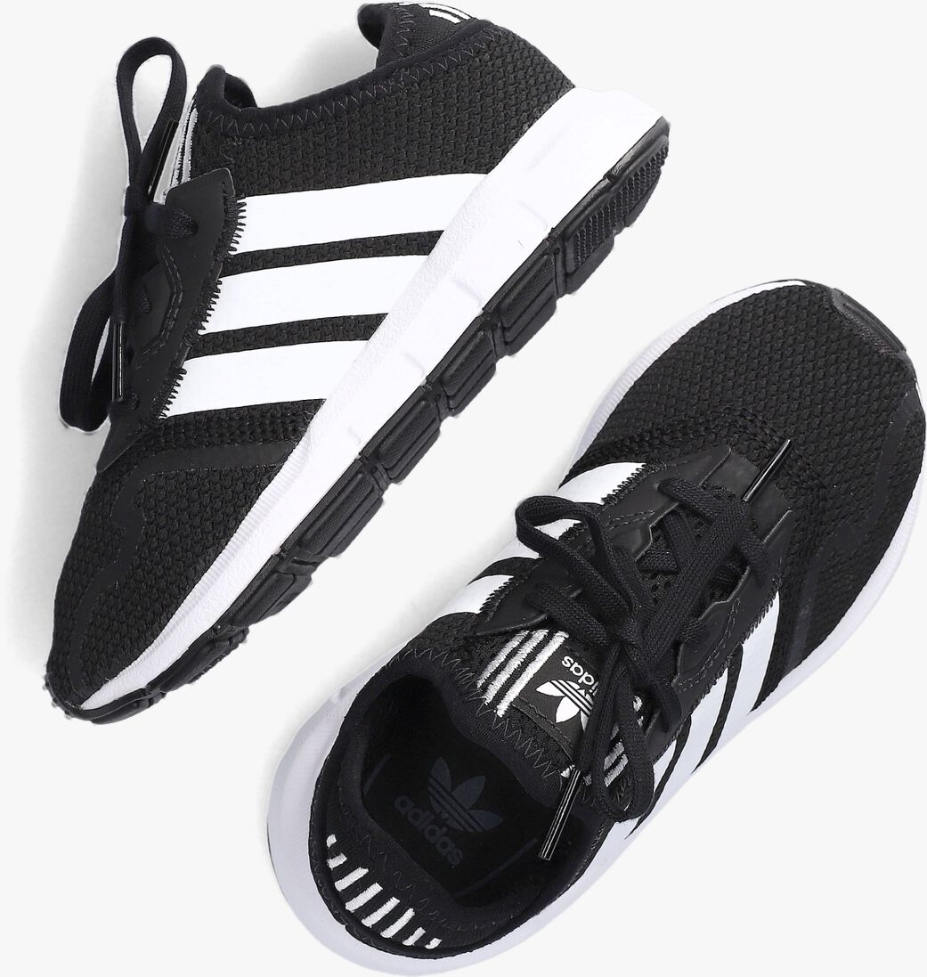 ADIDAS zwarte adidas lage sneakers swift run x i