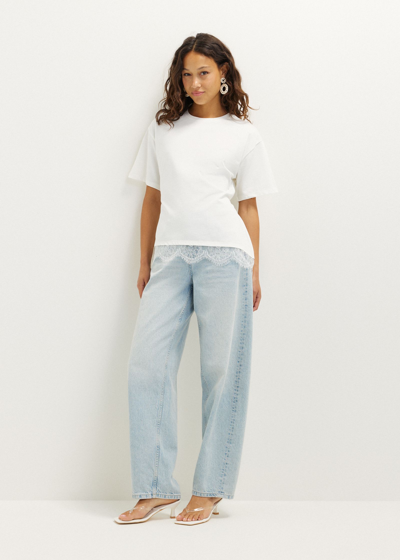 T-shirt met lace detail