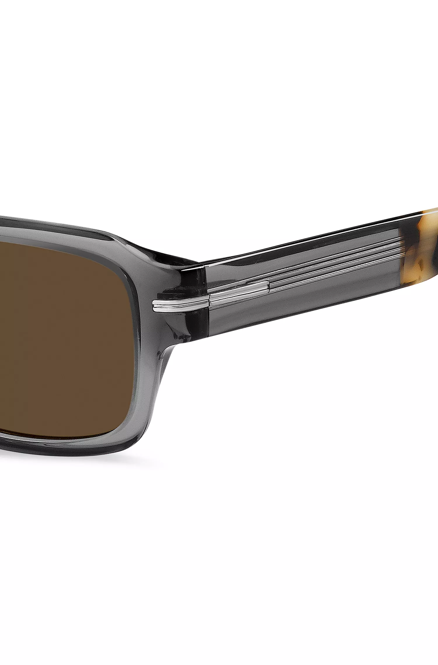 Óculos de sol BOSS em acetato preto transparente com detalhes em Havana.