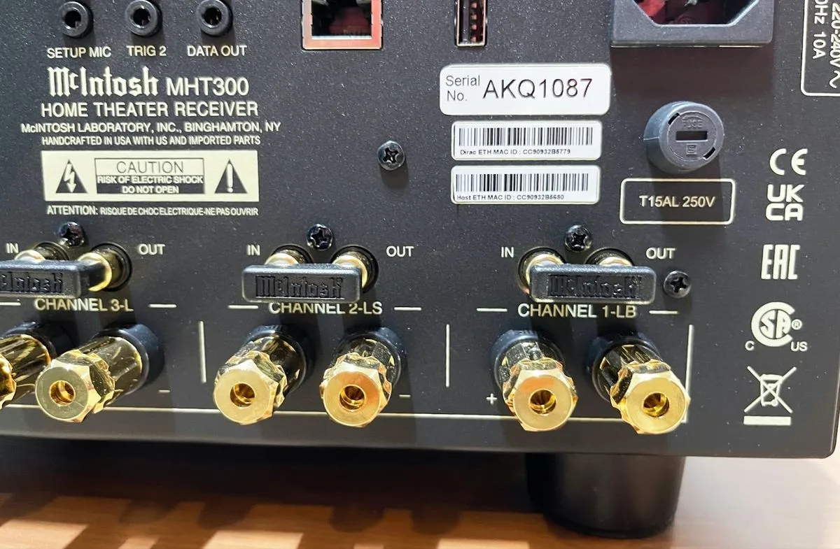 McIntosh MHT300 Amplis home-cinéma