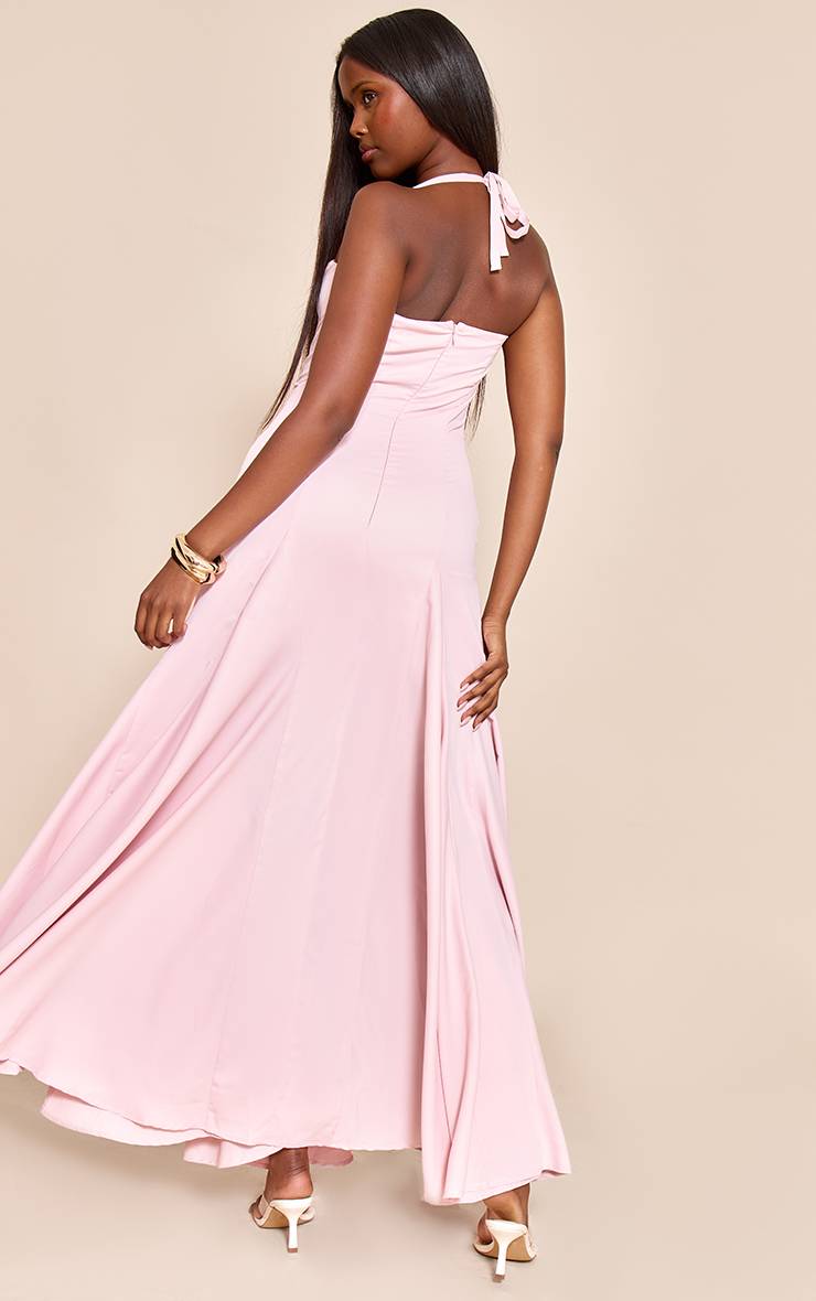 Rose Pâle Robe Longue Tissée À Encolure Américaine Avec Détail Froncé Au Buste