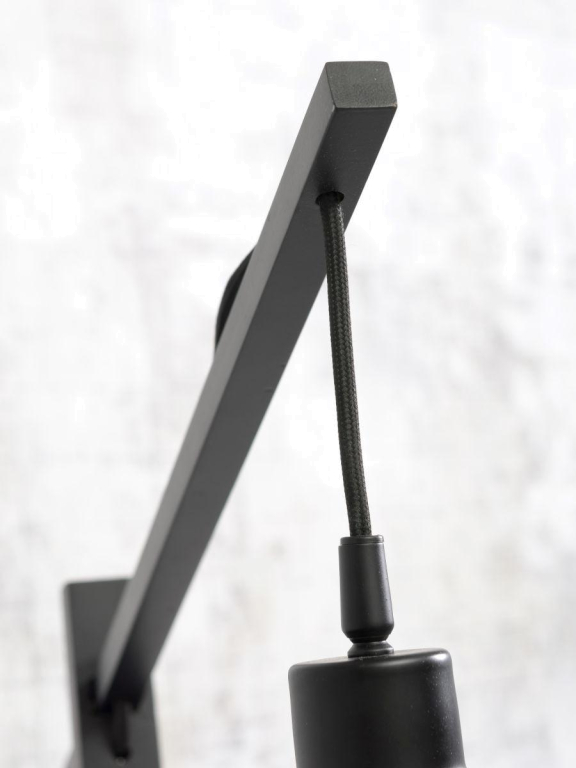Good&Mojo Andes vloerlamp zwart
