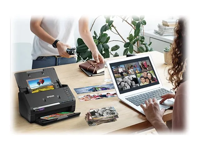 Epson FastFoto FF-680W - Dokumentscanner - Contact Image Sensor (CIS) - Duplex - A4 - 600 dpi x 600 dpi - op til 45 ppm (mono) / op til 45 ppm (farve) - ADF (100 ark) - USB 3.0, Wi-Fi(n)