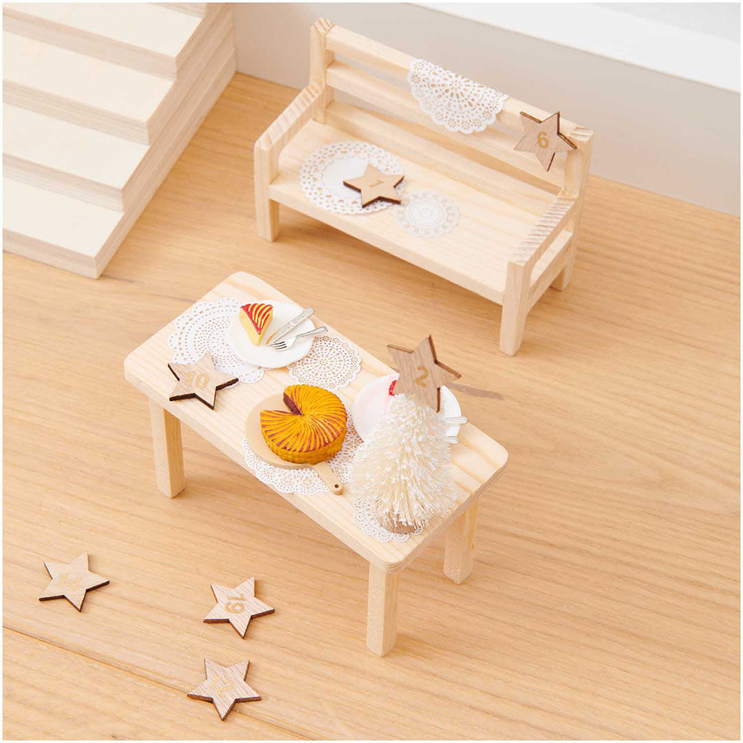 Miniatuur houten bank - 8 cm