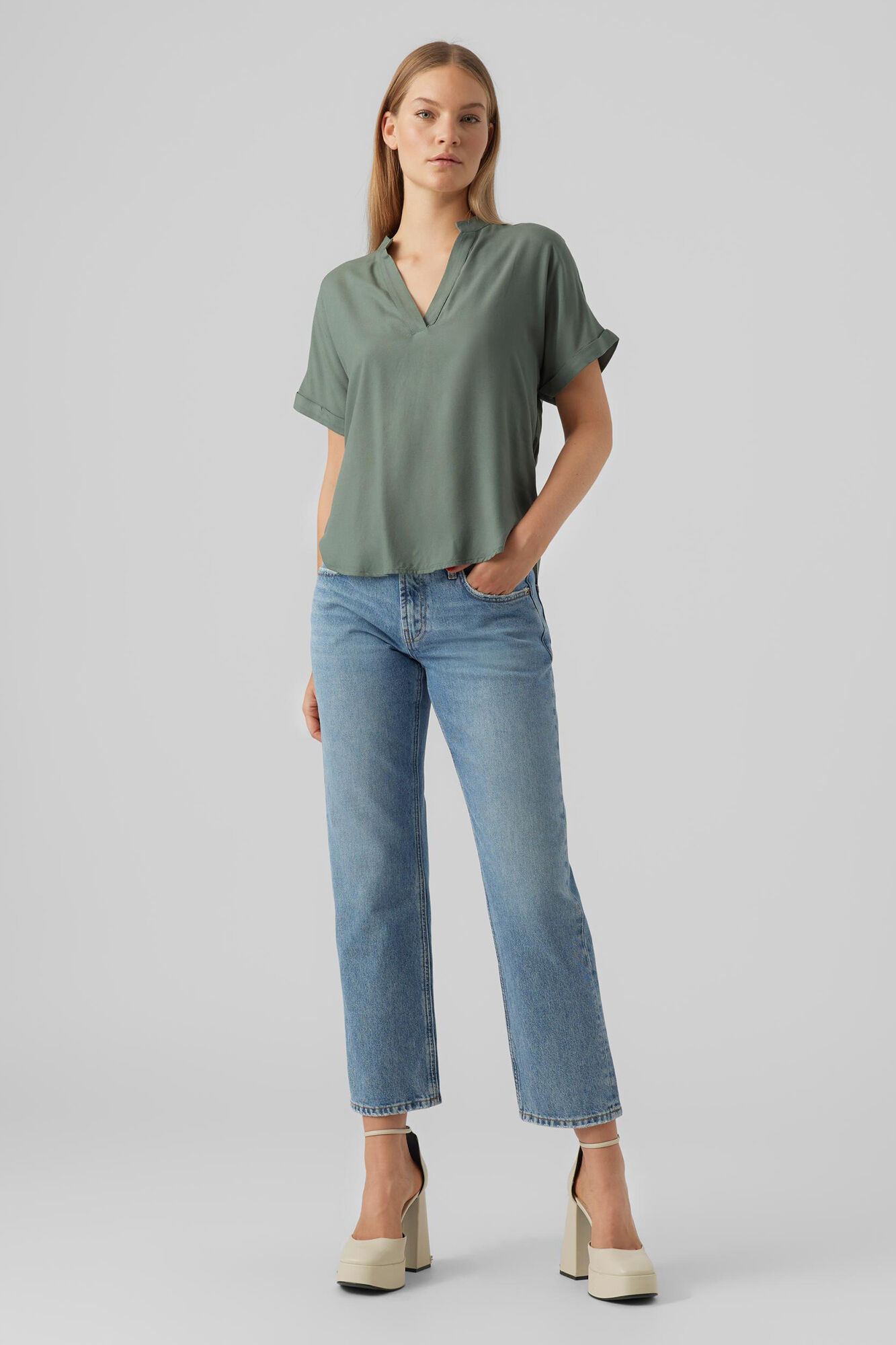 Blusa básica de manga curta - Verde