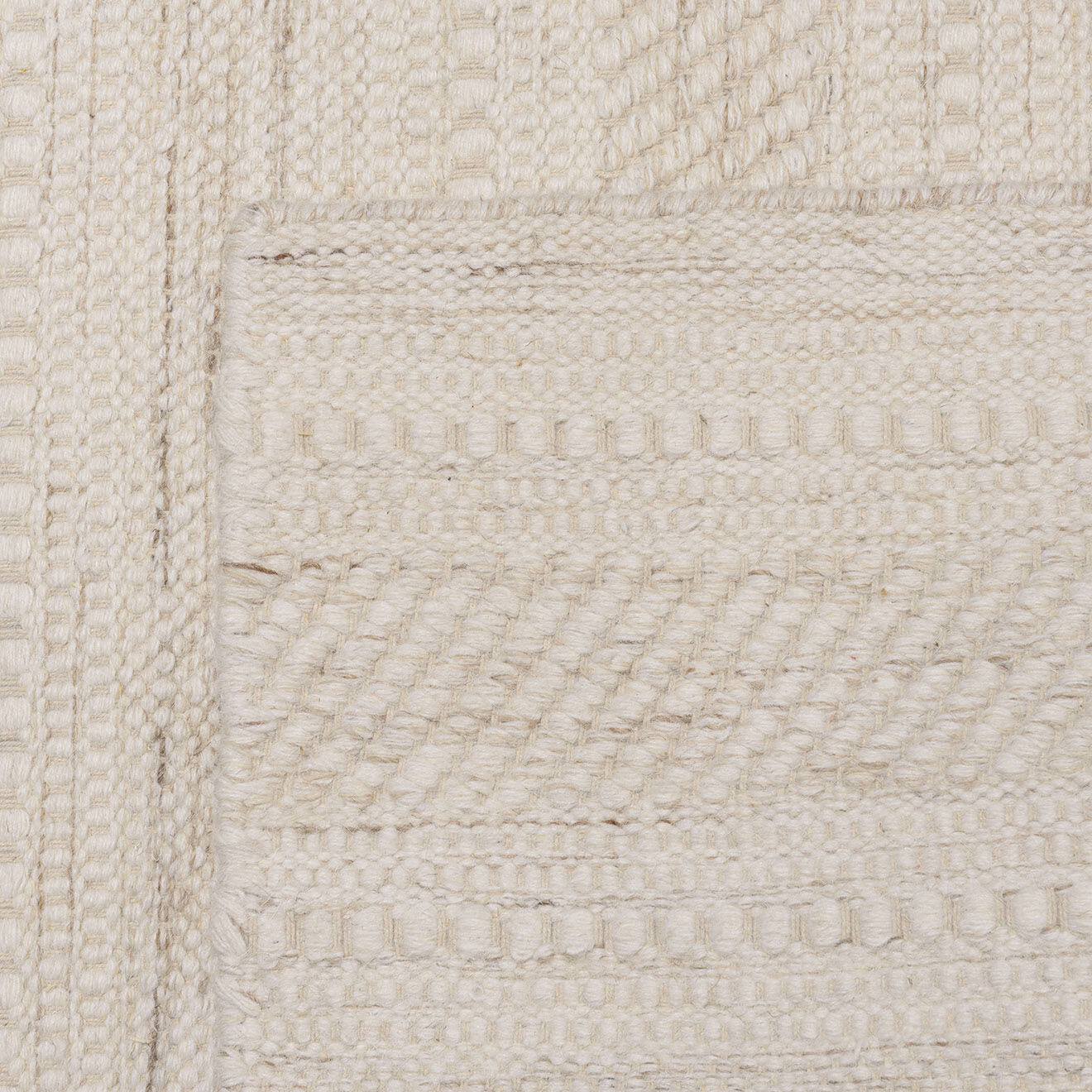 Macabane Tapis en Laine texturée Sacha beige - 230x160 cm