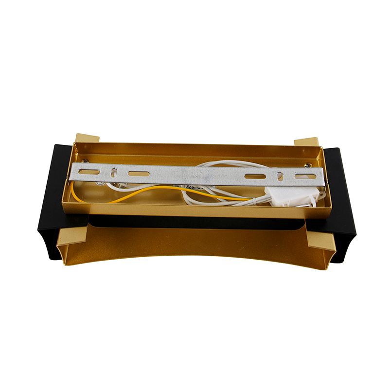 Moderne wandlamp zwart met goud - Plats