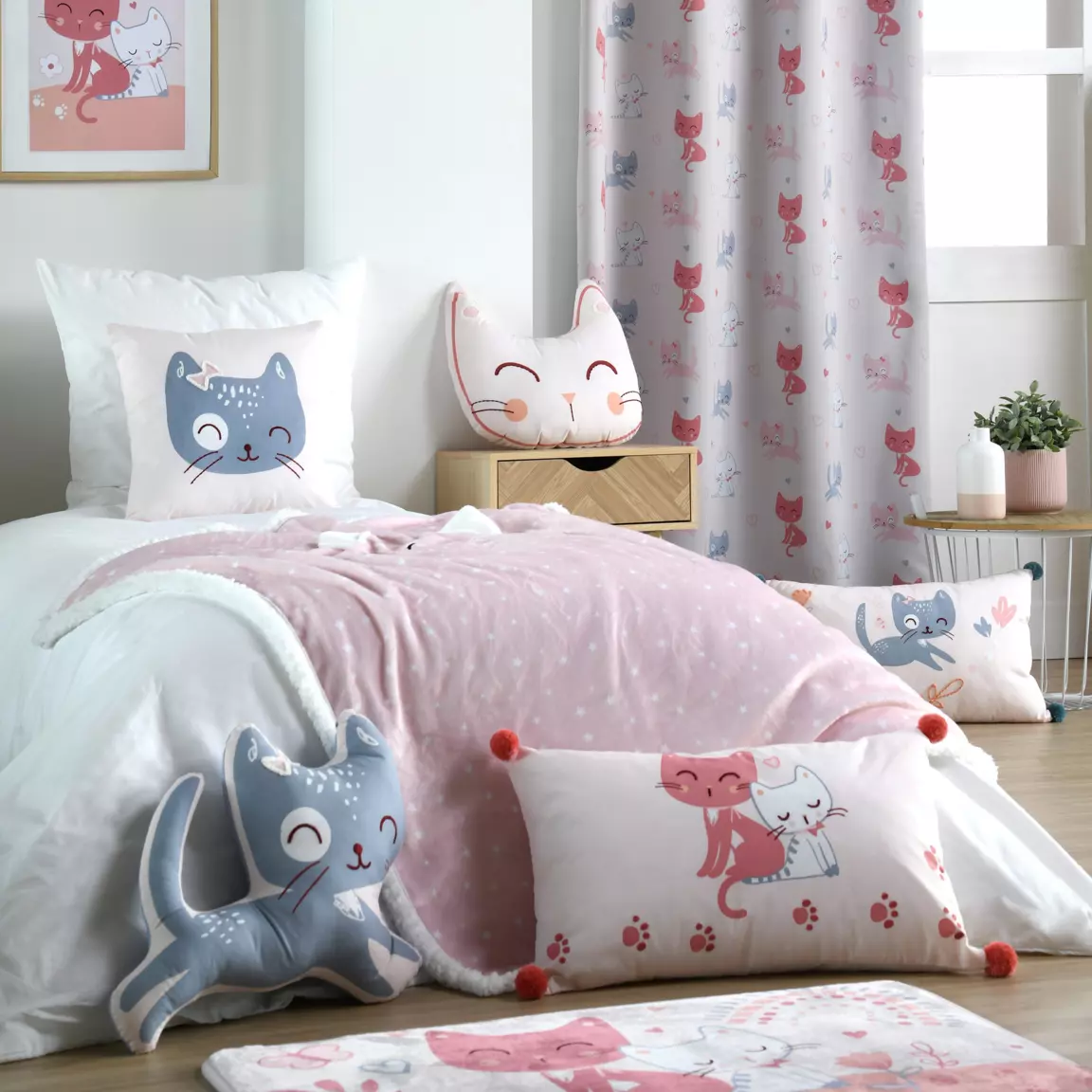 Coussin chat enfant (40 cm) Zoeline Rose