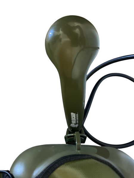 Douche de camping rechargeable Holdcarp avec panneau solaire 10W