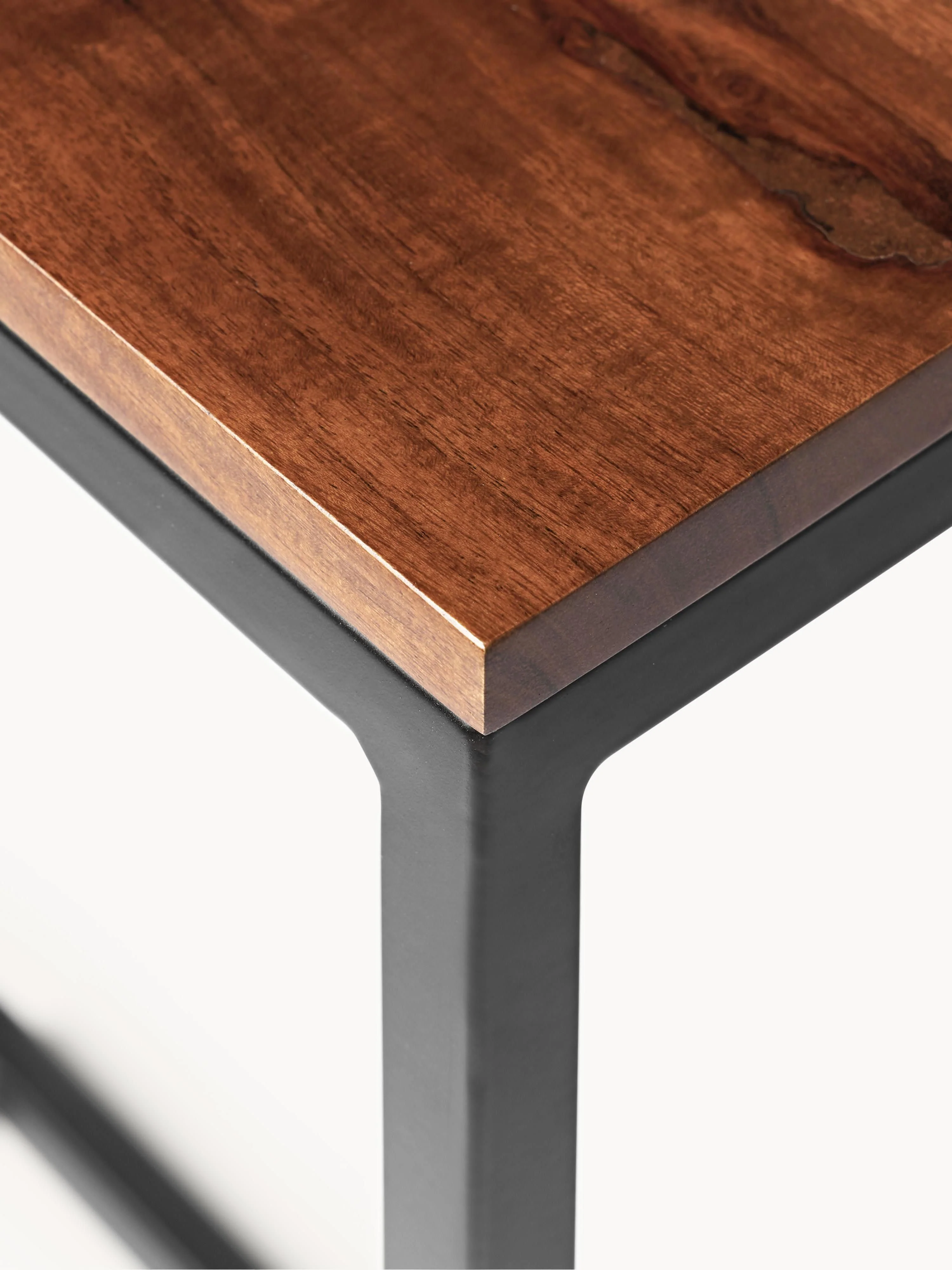 Acaciahouten bijzettafel Celow