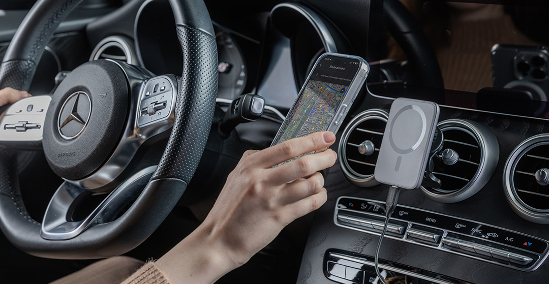 (7.5W) Auto KFZ Ladegerät MagSafe Handy Halterung für Lüftungsgitter Air Frame (9915101300218) - Weiss