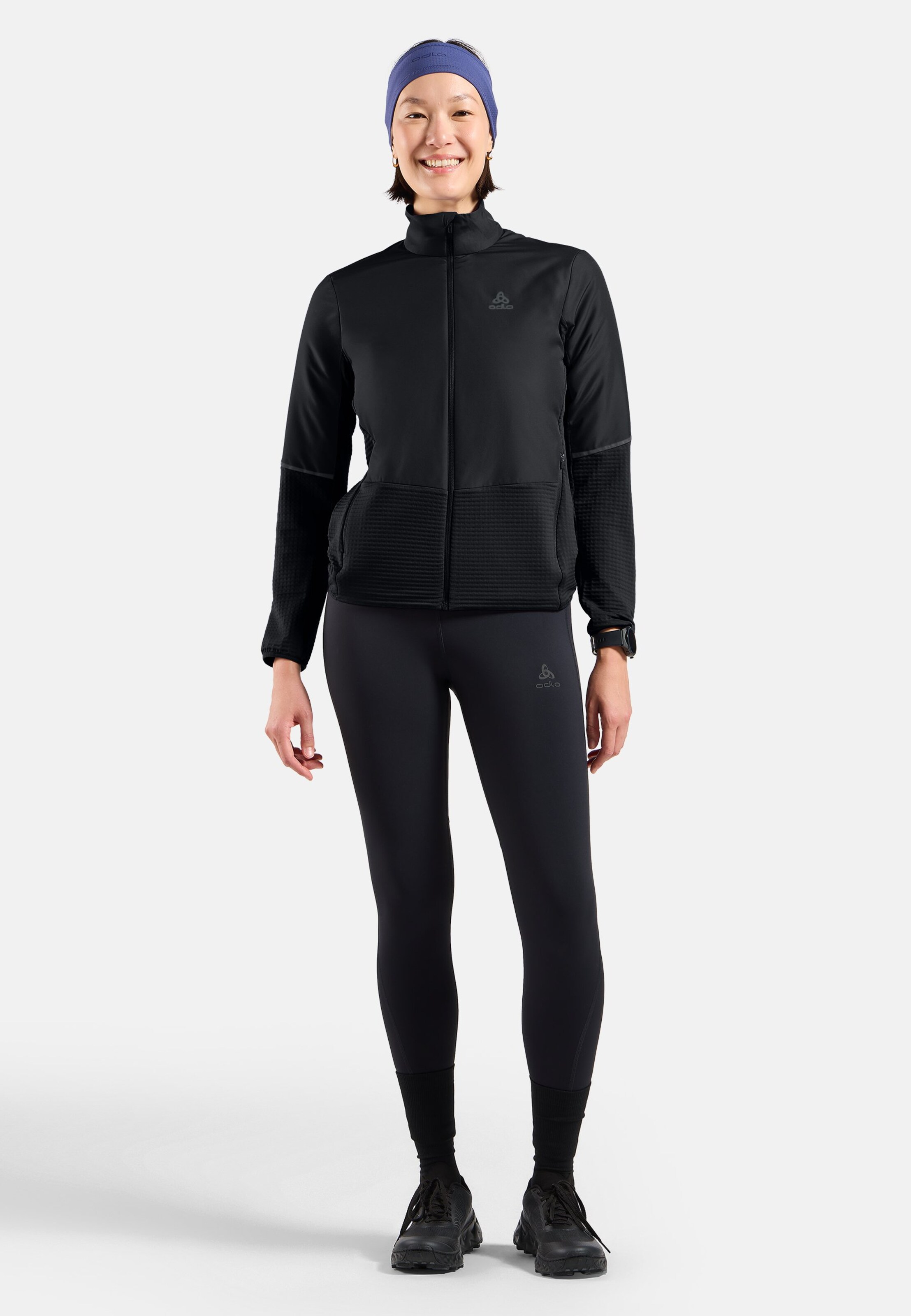 Essentials Insulator Hybrid-Laufjacke in black